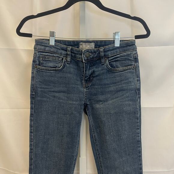 Free People Skinny Jeans - Women Size 25 - Blue - Picture 2 of 8